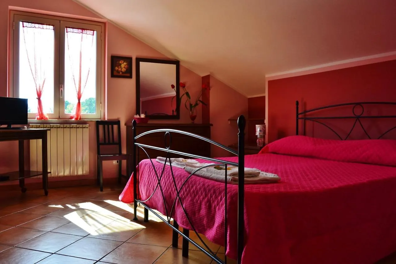 B & B S. Elia Villa Surrounded By Greenery Inside The Historic Dubini Park San Cataldo Olaszország
